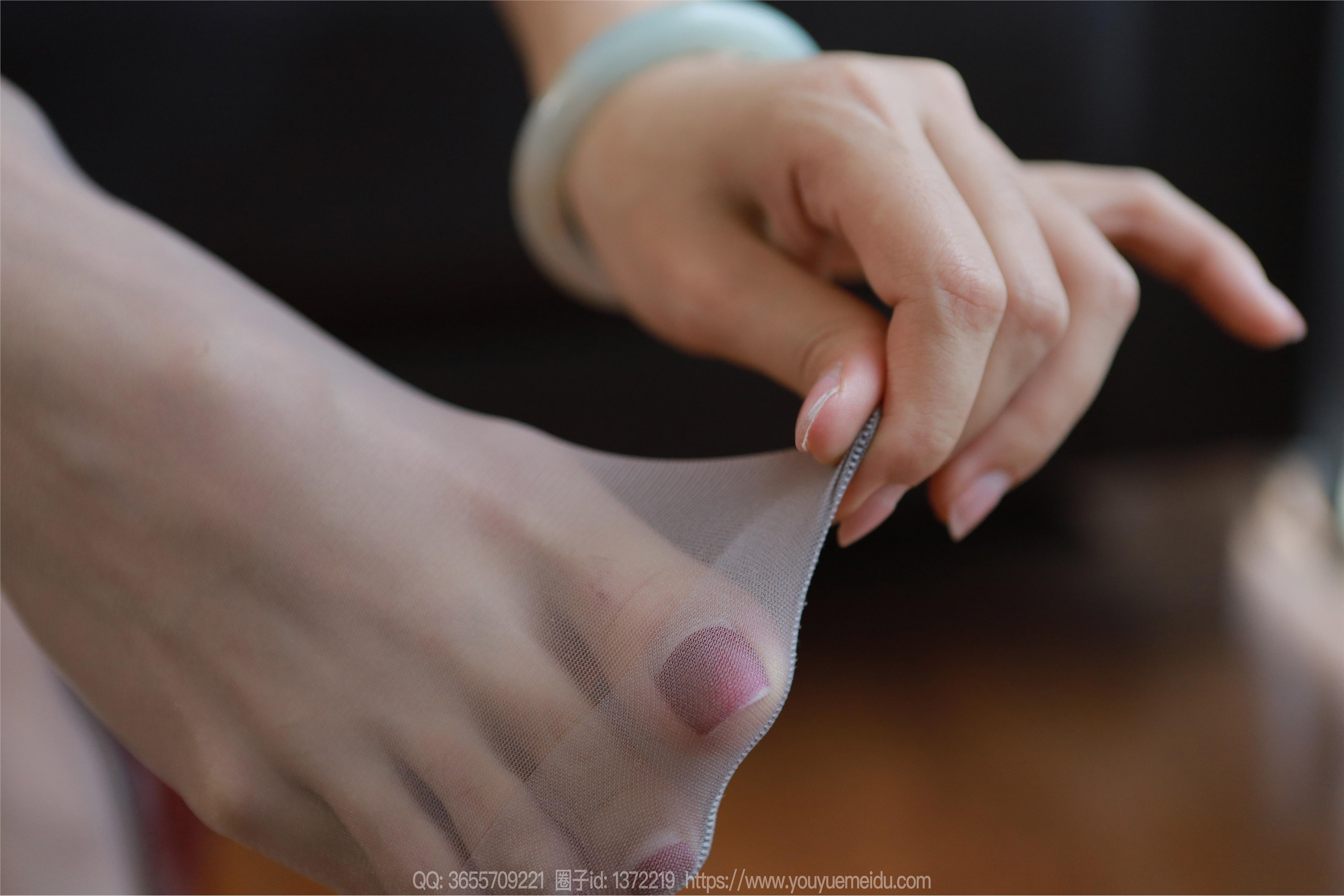 IESS异思趣向  2024.01.03 丝享家 1628 兔兔《麻辣OL》